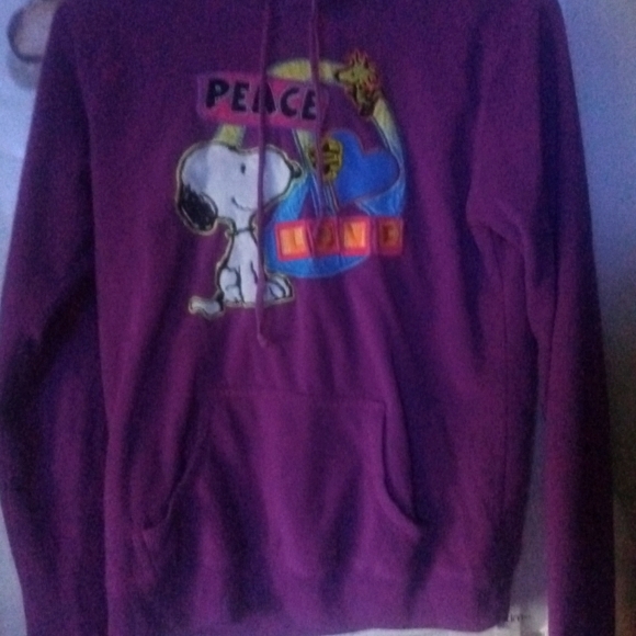 Peanuts (Snoopy) Peace & Love outfit - Picture 5 of 5